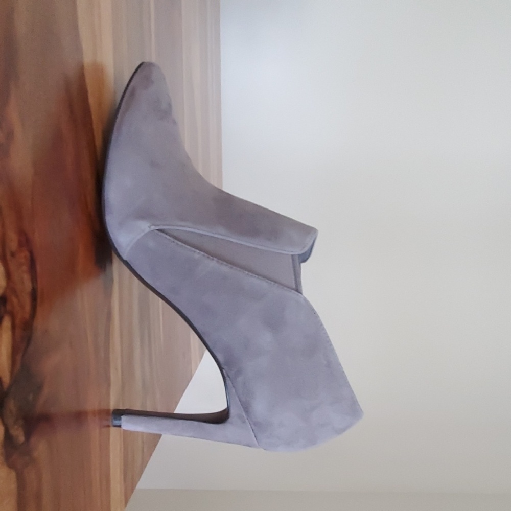 Grey Cole Haan Allaire Shootie II booties size 8.5